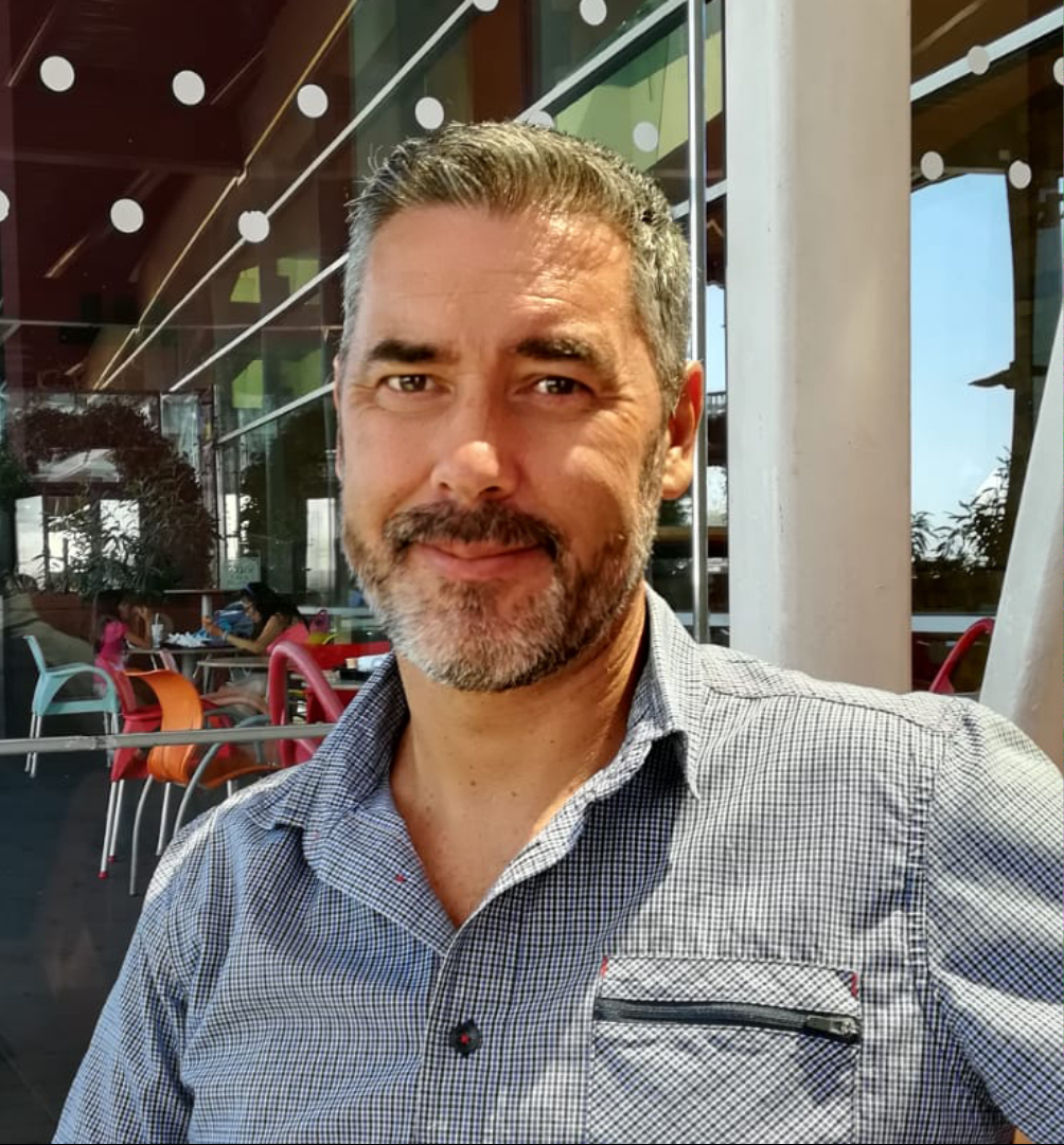 Gustavo  Javier Santos